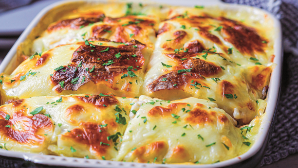 musaka sa kačkavaljem