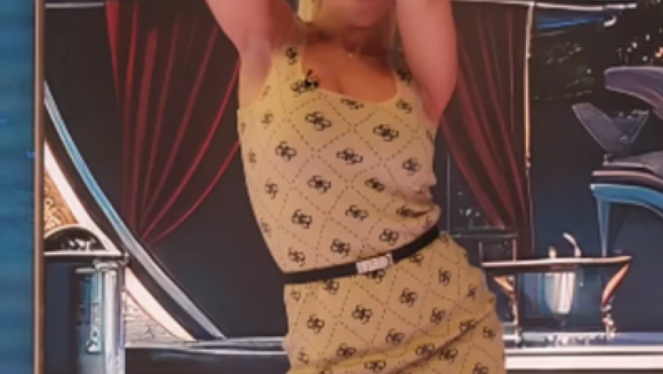 Jovana Jeremić pleše u studiju