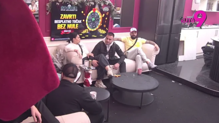 Luka Vujović sa cimerima 