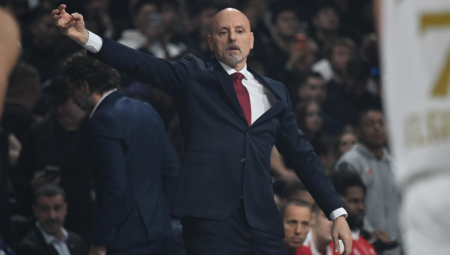 OBRADOVIĆ OČEKUJE REAKCIJU Zvezda protiv tima koji joj nikako ne leži