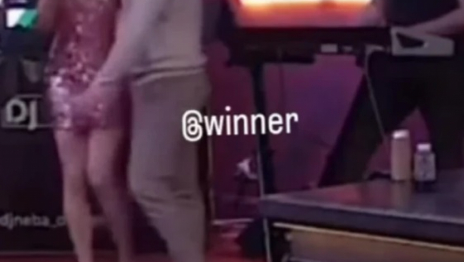 Asmin Durdžić muva Radu Manojlović