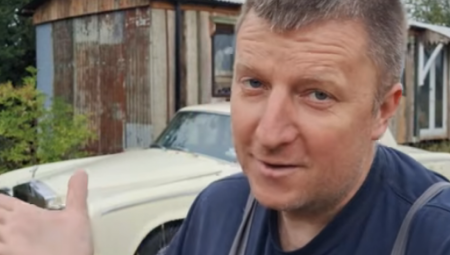 ZGRANUO SE KAD JE OTVORIO HAUBU Kupio luks kola po jeftinoj ceni, a onda je počeo pravi pakao (VIDEO)