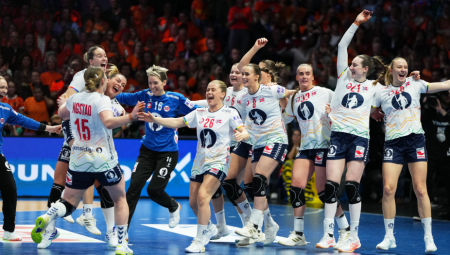 NAVIJA(J)MO ZA SNAJKU Večeras se odlučuje o zlatu na rukometnom Mundijalu, Srbija ima učesnicu finala!