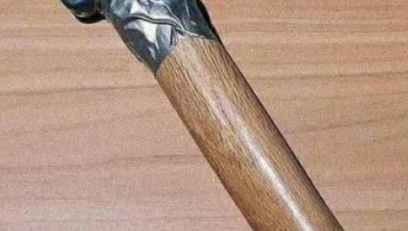 BOSANAC HITNO BIO POTREBAN ČEKIĆ Napravio ga sam i svi plaču od smeha kad vide od čega