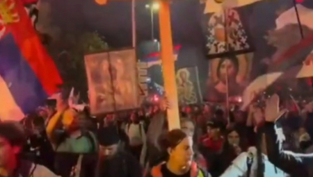 BLOKADERI SE RUŠE KAO KULA OD KARATA Upravo ih je potkačio jedan od njihovih ideologa: To je prevaziđeno pre 300 godina!