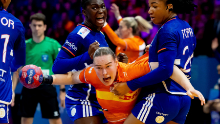 TRIJUMF POSLE PRODUŽETAKA Rukometašice Francuske treće na svetu