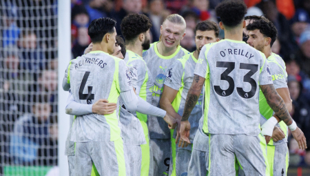 Siti diše za vratom Arsenalu, Milenkovićevi &amp;quot;šumari&amp;quot; deklasirali Totenhem