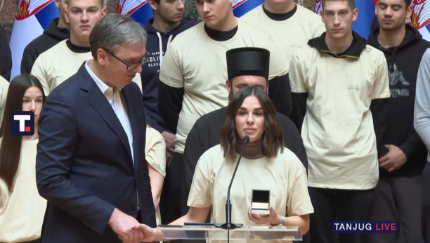 Predsednik Vučić na prijemu učenika Tehničke škole "Nikola Tesla" iz Vukovara