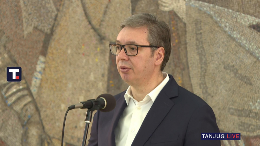 Predsednik Vučić na prijemu učenika Tehničke škole 