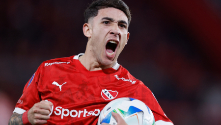 Ovo je za najlepši gol u 2025. godini (VIDEO)