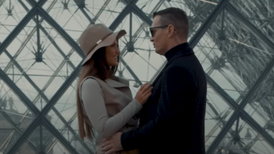 Ana Radulović u spotovima pevača