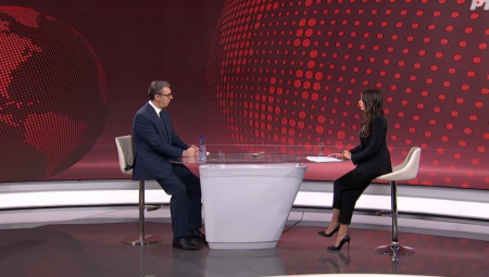 VUČIĆ: &amp;quot;Ne idem u Brisel, štitim interese Srbije&amp;quot;