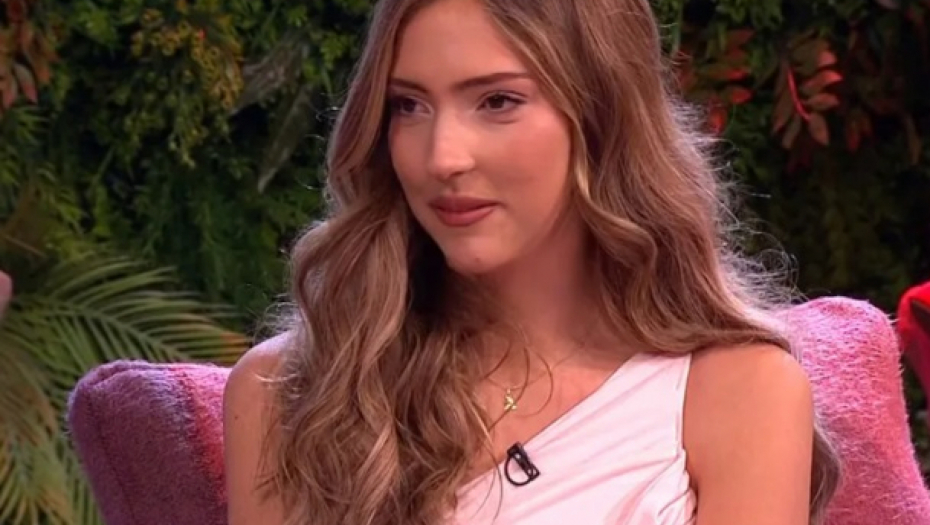 Atina i Nika Tošić