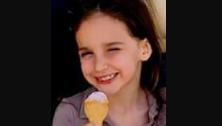 OVO JE DEVOJČICA (9) KOJU JE TINEJDŽER IZBO NASMRT Mala Arija je preminula na licu mesta, užas u Engleskoj