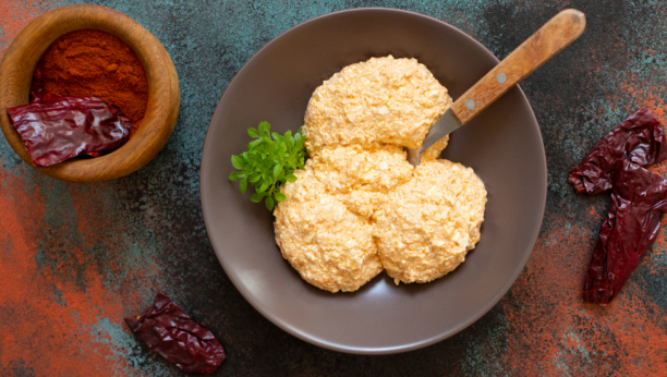 posna urnebes salata