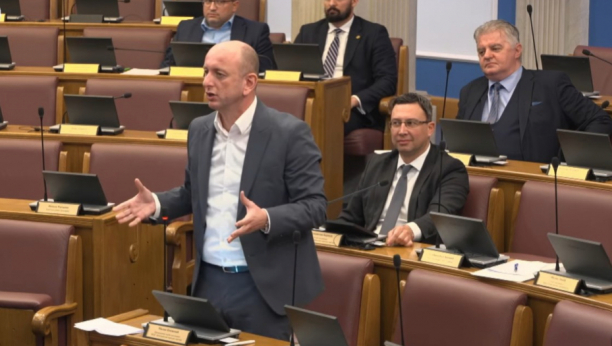 Milan Knežević u Skupštini Crne Gore
