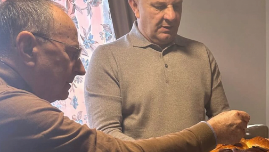 Stori Aleksandre Tadić Cipke