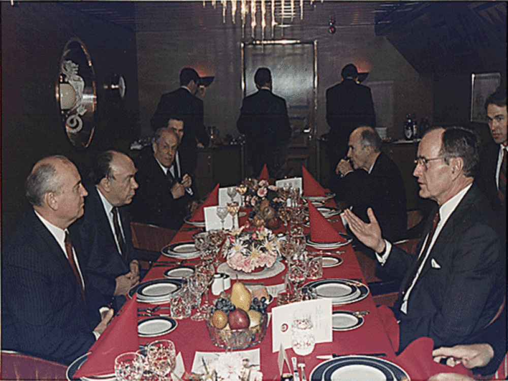 Džrodž Buš i Mihajl Gorbačov