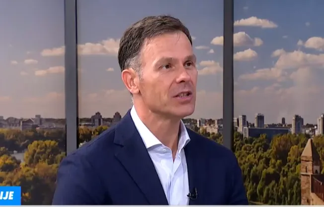2 2