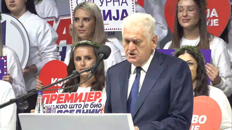 vucic_nis14.jpg vucic_nis14.jpg