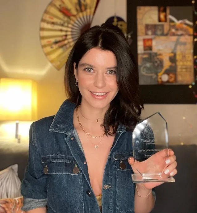 Beren Saat Beren Saat