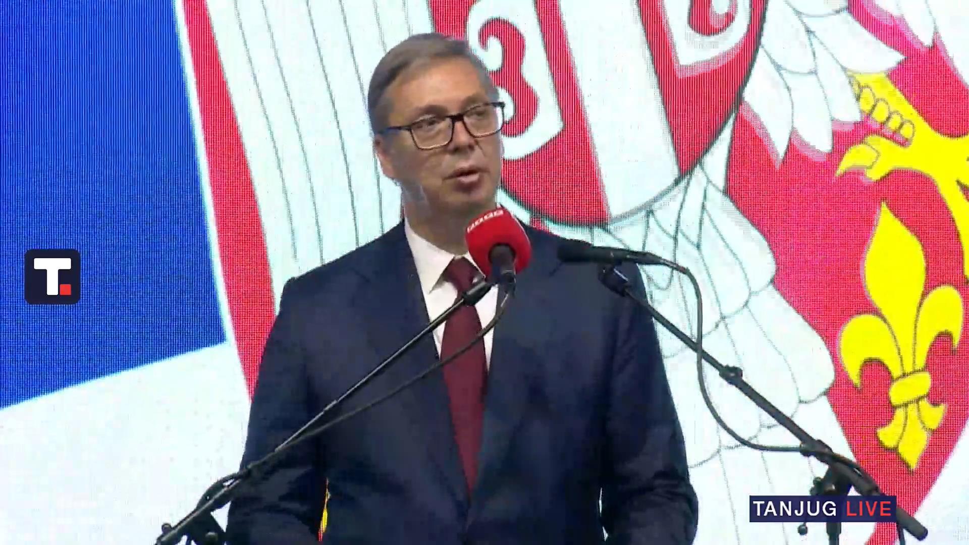 vučić bliža vučić bliža