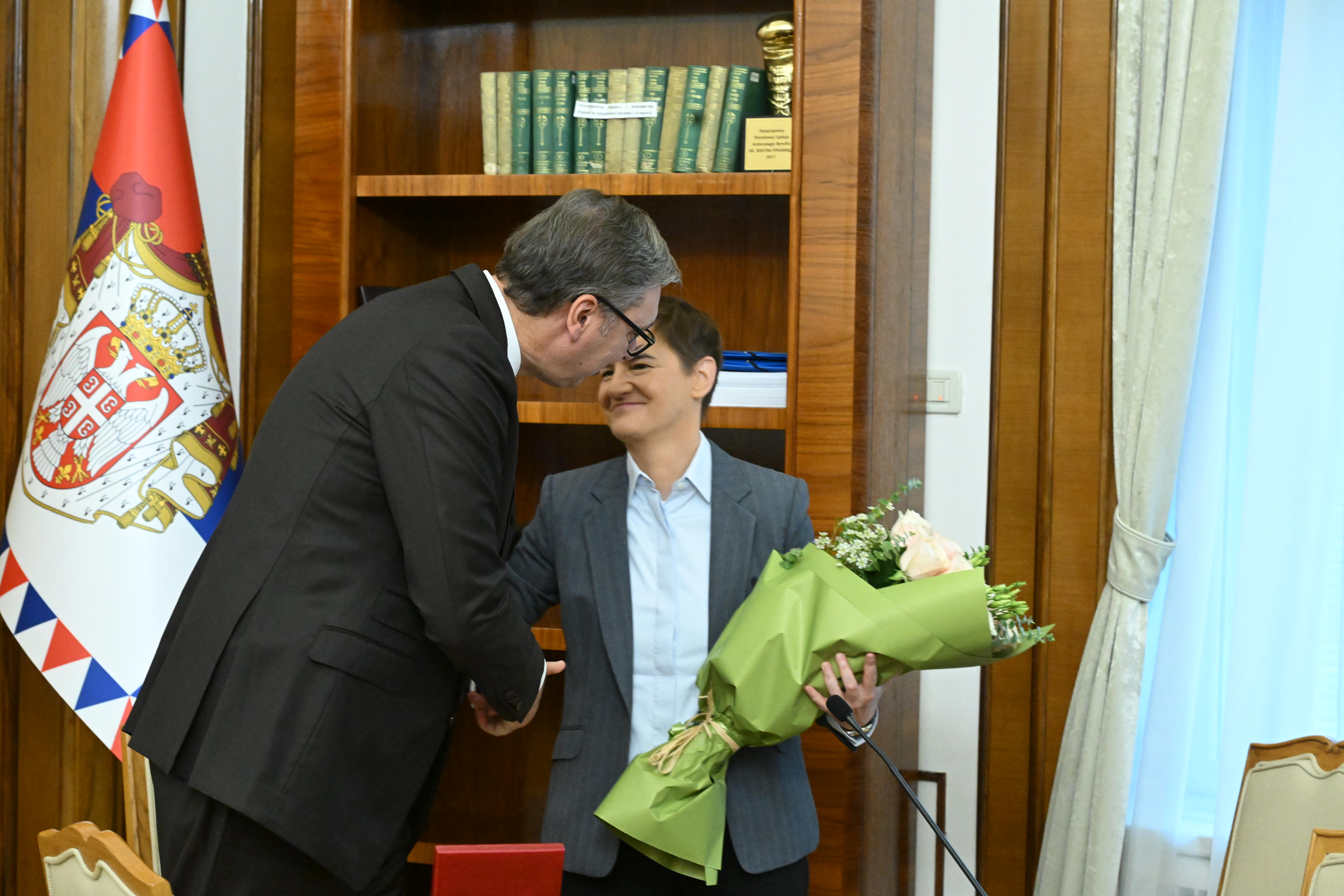 Vučić i Brnabić Vučić i Brnabić