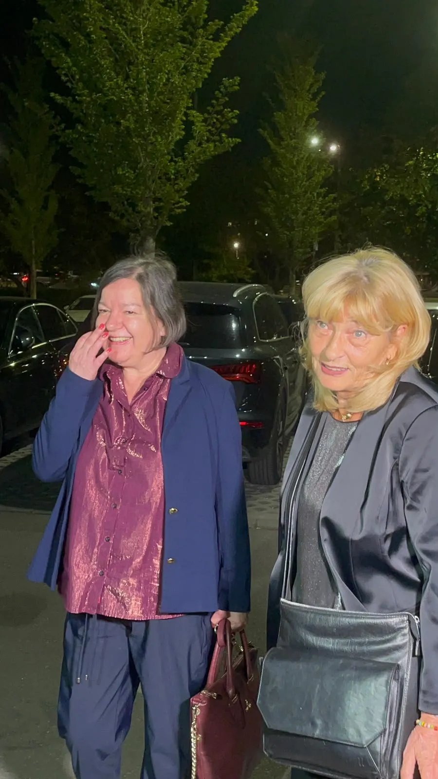 Gordana i Žaklina Zdravković Gordana i Žaklina Zdravković