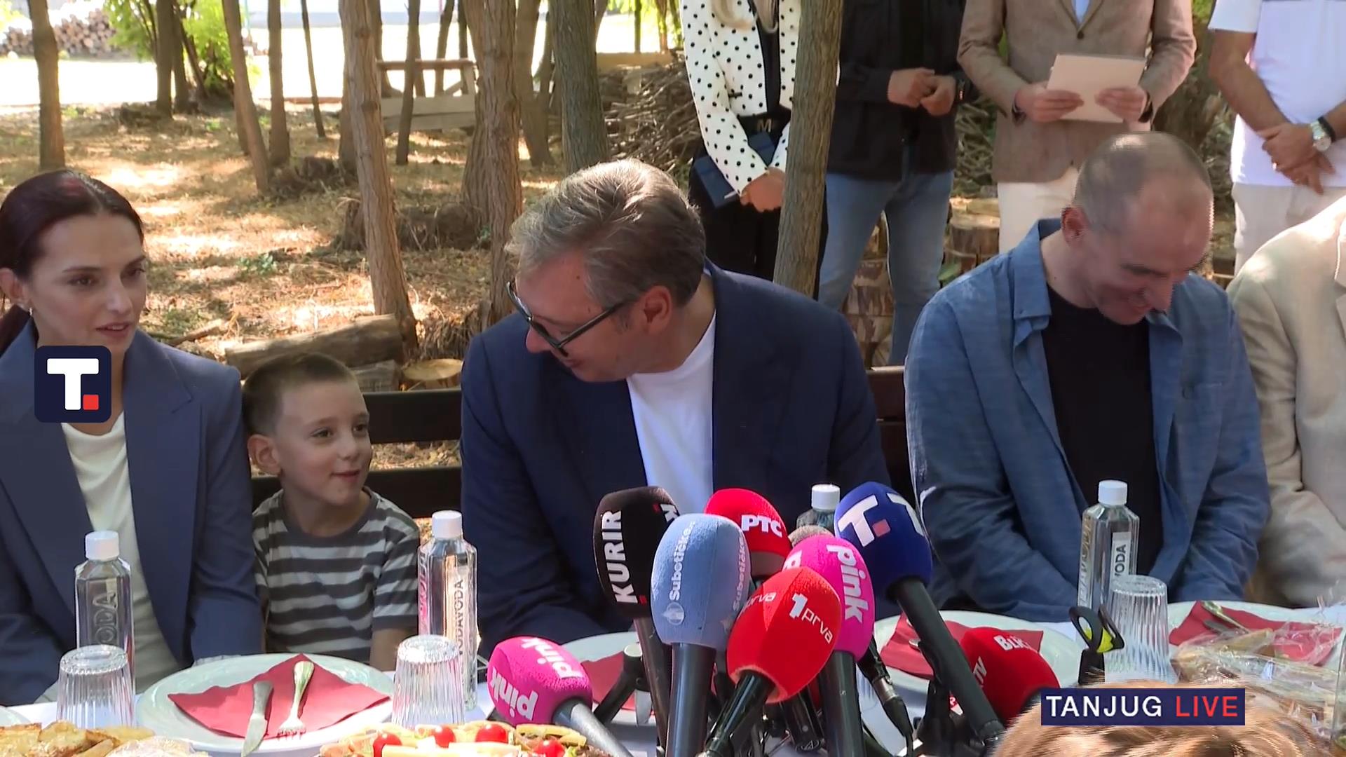 Vučić