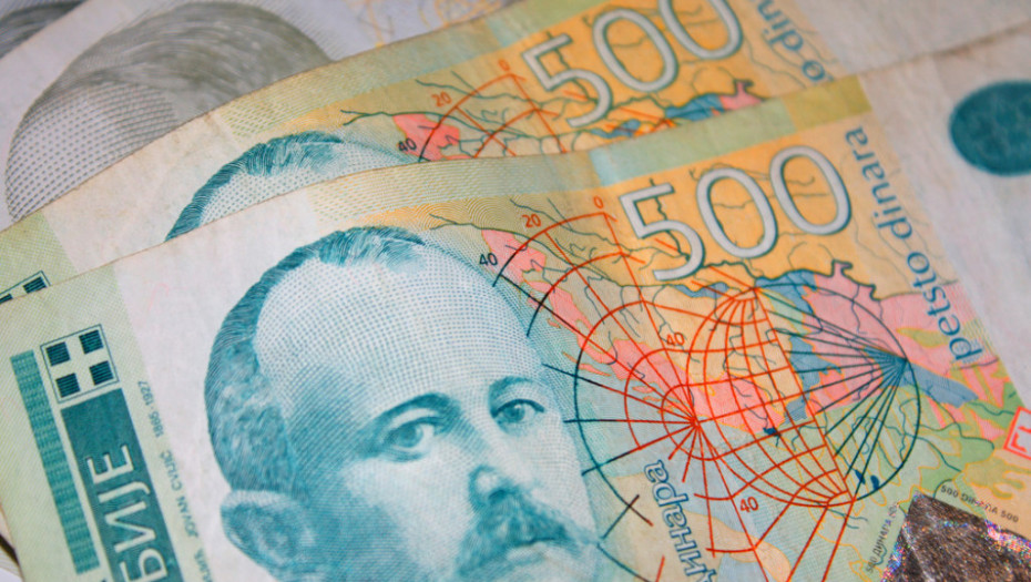 POSLEDNJI JE DAN PRIJAVE ZA 60 EVRA Ovo su najvažniji datumi isplata, a uskoro kreće registracija za 3.000 dinara