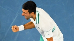 DA LI JE SAGI OKO NOVAKA KRAJ? Ispred aerodroma ga čeka auto, poslali su ga čelnici Australijan opena