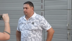 NITI GA ZNAM, A I NE ZANIMA ME Taki žestoko demantovao Janjuševe tvrdnje da su zakopali ratne sekire