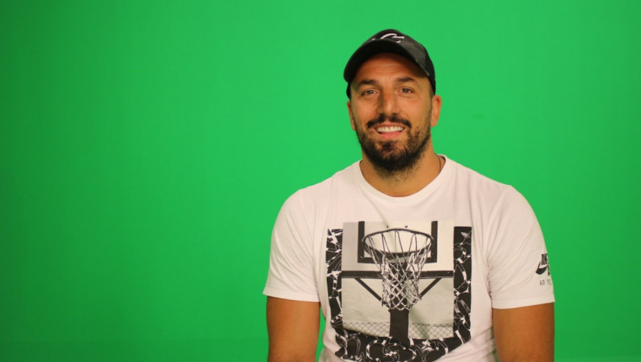 VLADIMIR TOMOVIĆ SE TUKAO SA KRIMINALCEM, KRV ŠIKLJALA NA SVE STRANE! O batinanju do iznemoglosti se i dalje priča, a evo kako je došlo do toga!