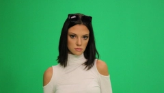 ŠOKANTNO! Tara Simov izgleda neprepoznatljivo, društvene mreže se usijale od negativnih komentara!