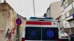 TRAGEDIJA NA KALEMEGDANU Muškarac pao sa 20 metara visine, telo pronađeno na terenu KK Crvena zvezda