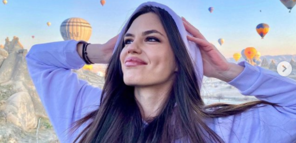 FOTKA IZ PROŠLOSTI Olja Lević izazvala opštu pometnju objavom, komentari se samo nižu (FOTO)