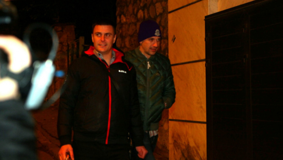 SMATRALI SU JE NAJLEPŠOM ŽENOM SA NAŠIH PROSTORA Vuk Kostić važi za jednog od najboljih frajera na javnoj sceni, a ova vatrena crnka je bila njegova najveća ljubav! (FOTO)