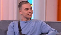 OCA MU SVI DOBRO ZNAJU! Vojaž pokazao kako mu izgleda majka, a svi komentarišu samo jedno (FOTO)