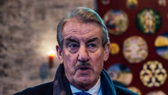 BOJSI IZ ČUVENE SERIJE "MUĆKE" POSTAJE SRBIN! Poznati glumac podneo zahtev za državljanstvo naše zemlje!