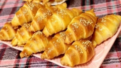 Kao iz pekare: Kifle sa sirom