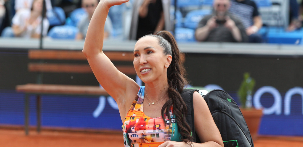 VELIKA PROMENA NAŠE POZNATE TENISERKE! Pojavila se prva fotografija Jelene Janković nakon porođaja! (FOTO)