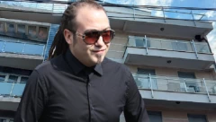 POTPUNO ISKRENO! Rasta otkrio zašto još uvek ne nosi nanogicu, životu nakon izlaska iz zatvora, a spomenuo i bivšu ženu Anu Nikolić!