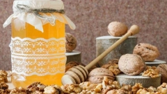 Preporodite ceo organizam: Kombinacija meda i oraha kao lek