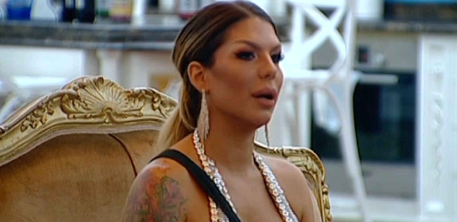 MRZIM BEOGRAD, GUBILA SAM VREME! Nina Prlja skandaloznom izjavom šokirala javnost, pljuje po rodnom gradu, a nakon ovoga je ne žele više u Srbiji! (FOTO)