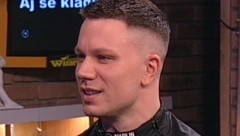 LEPŠI JE OD MENE, MORAM DA GA KRIJEM! Relja Popović ima rođenog brata, a evo kako izgleda!