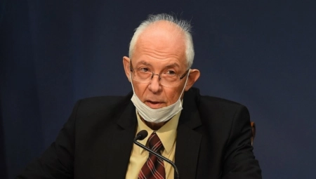 DR KON IZRIČIT Kovid propusnice ili restriktivne mere! Ako ne može, neka nas neko opozove!
