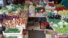 LISTA NAJOTROVNIJEG VOĆA I POVRĆA SA PIJACE Zbog prskanja ove namernice ozbiljno štete zdravlju, kako odraslih tako i dece, ali postoji način da se zaštitite!