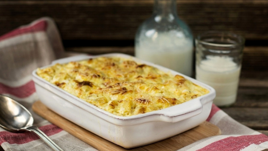 Brzi ručak za celu porodicu: Zapečene makarone sa mlevenim mesom