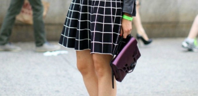 UVERITE SE SAMI ZAŠTO TREBA BIRATI JARKE BOJE Narandžasta torba je bolja od crne,a evo i zašto