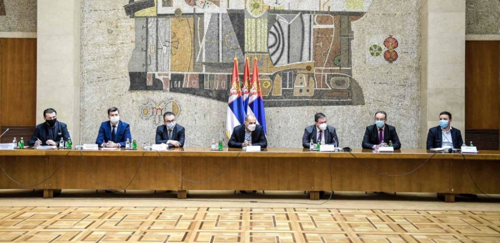 USKORO ĆEMO SAZNATI DA LI NAM SE SPREMAJU NOVE MERE Krizni štab zabrinut zbog DELTA soja